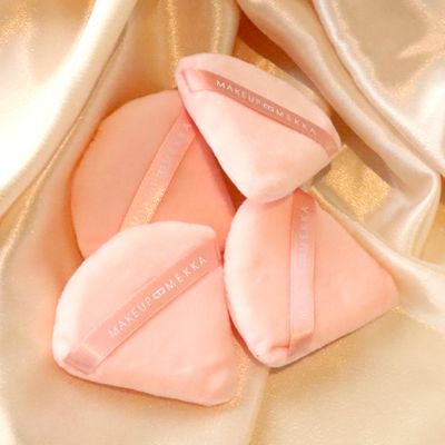 Triangle Powder Puff